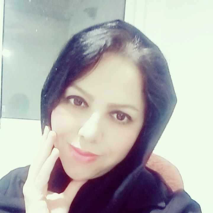 سایه پیرداده