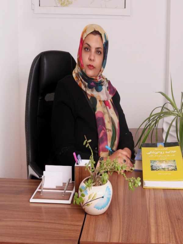 معصومه نوری