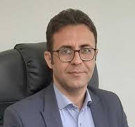 فرهاد اکبری 