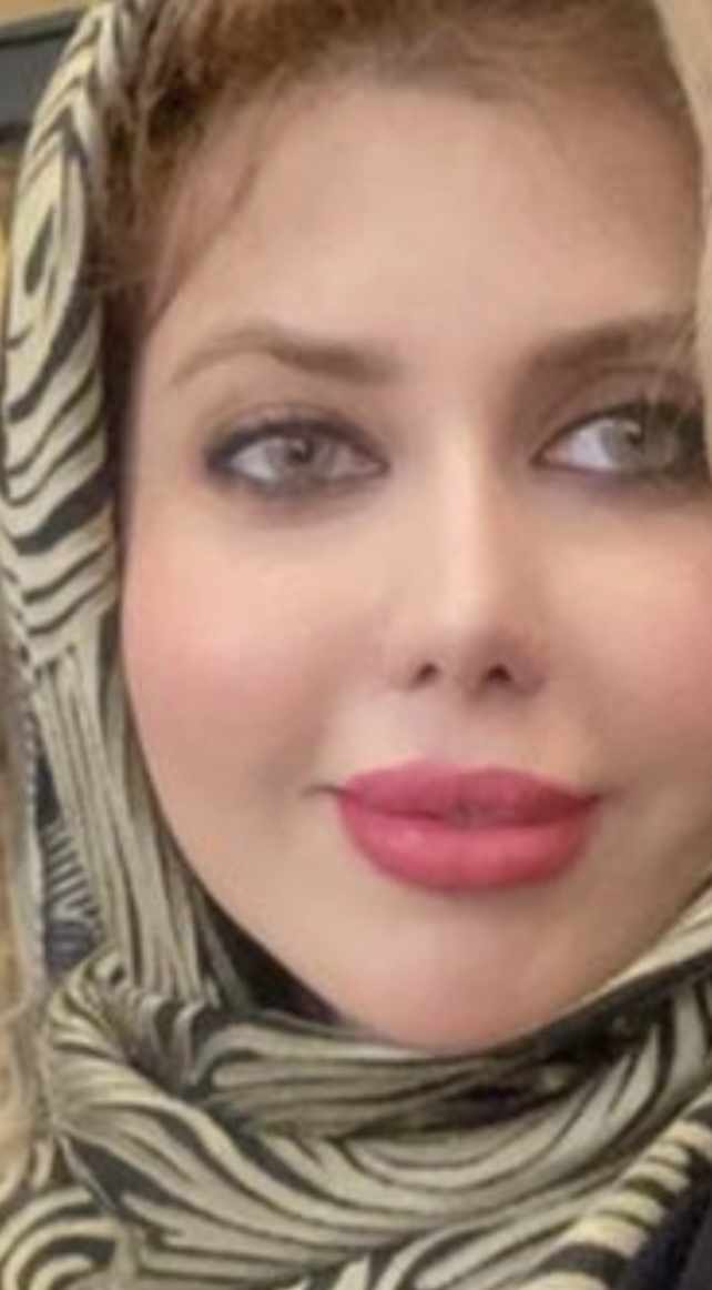 دکتر آیلا حسنی