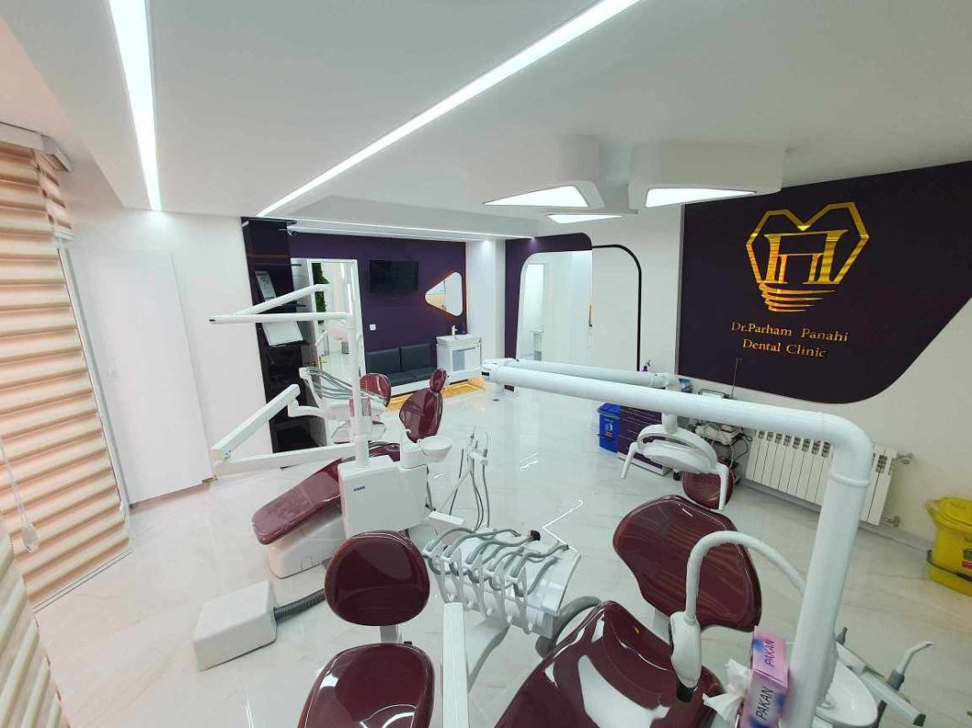 دکتر پرهام پناهی - gallery