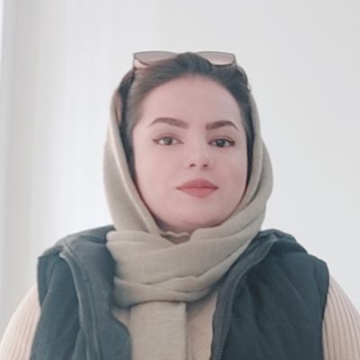 سارا جوانبختی