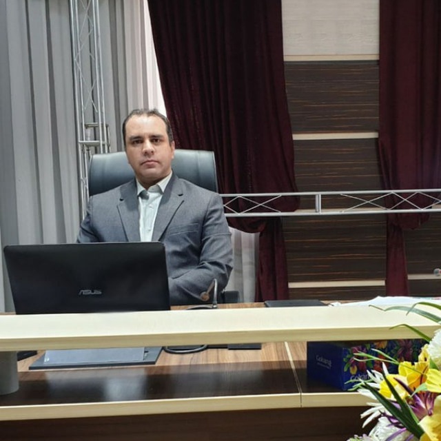 دکتر علیرضا لطفعلی نژاد